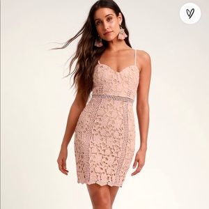 Lace bodycon dress Small